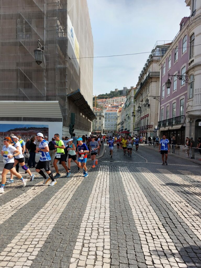 Laufen -rtr-weiz-WhatsApp-Image-2022-10-09-at-14.13.36-768x1024-Marathon Laufreise Lissabon (POR) 2022