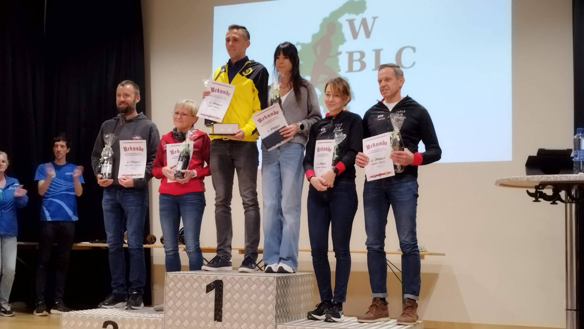 Laufen -rtr-weiz-blc-rtr-atus-weiz-IMG_20251108_175524--WBLC Gesamtsiegerehrung 2025