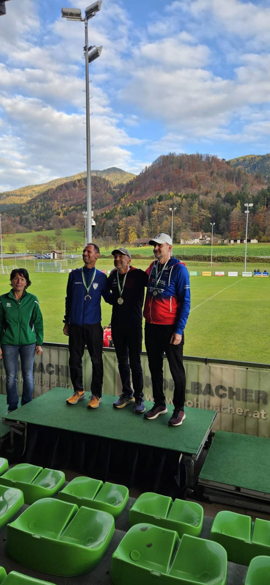 Laufen -rtr-weiz-blc-rtr-atus-weiz-WhatsApp-Image-2025-11-09-at-16.49.24--Crosslauf Frohnleiten + St. MS